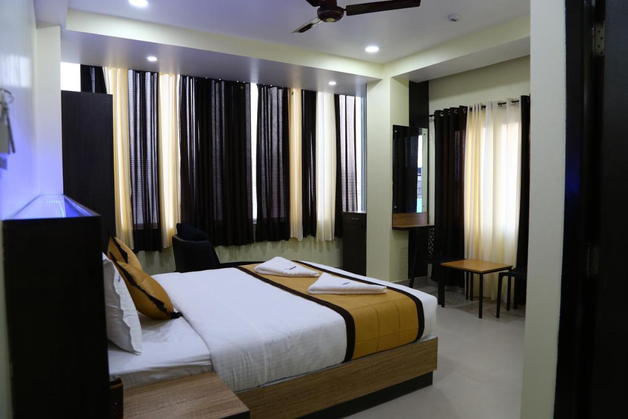 Hotel Landmark Port Blair Exterior foto