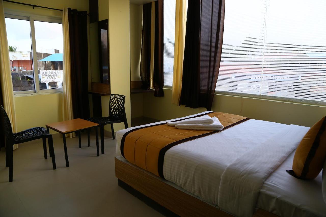Hotel Landmark Port Blair Exterior foto