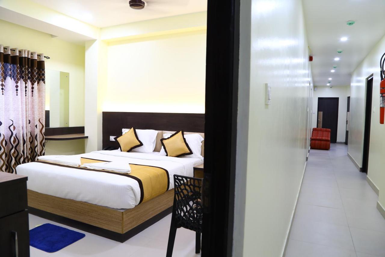 Hotel Landmark Port Blair Exterior foto